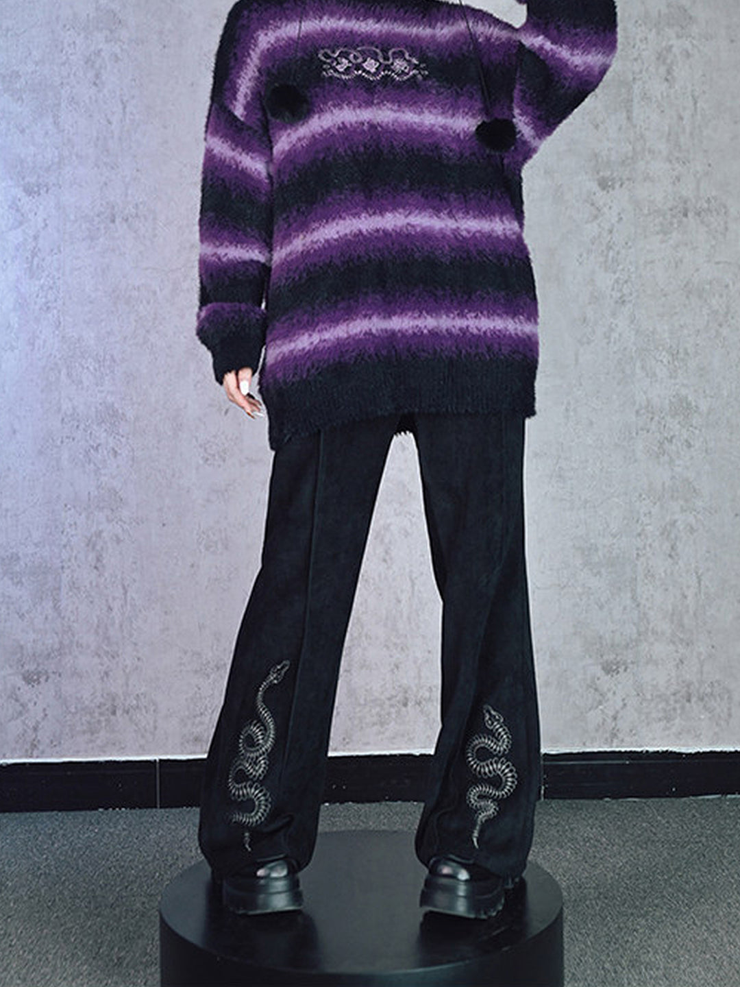 Snake Embroidered Flared Pants