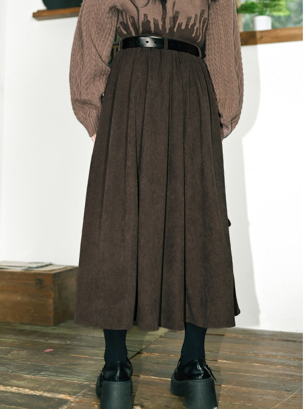 Leaf Embroidered Corduroy Maxi Skirt