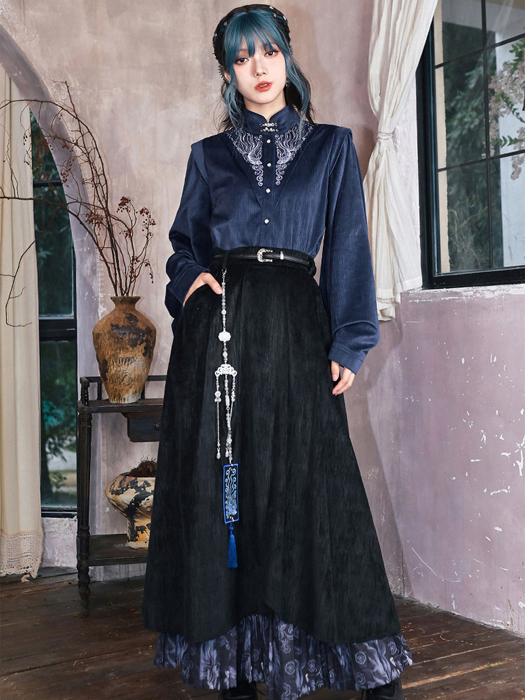 Asymmetric Layered Print Pleated Maxi Skirt
