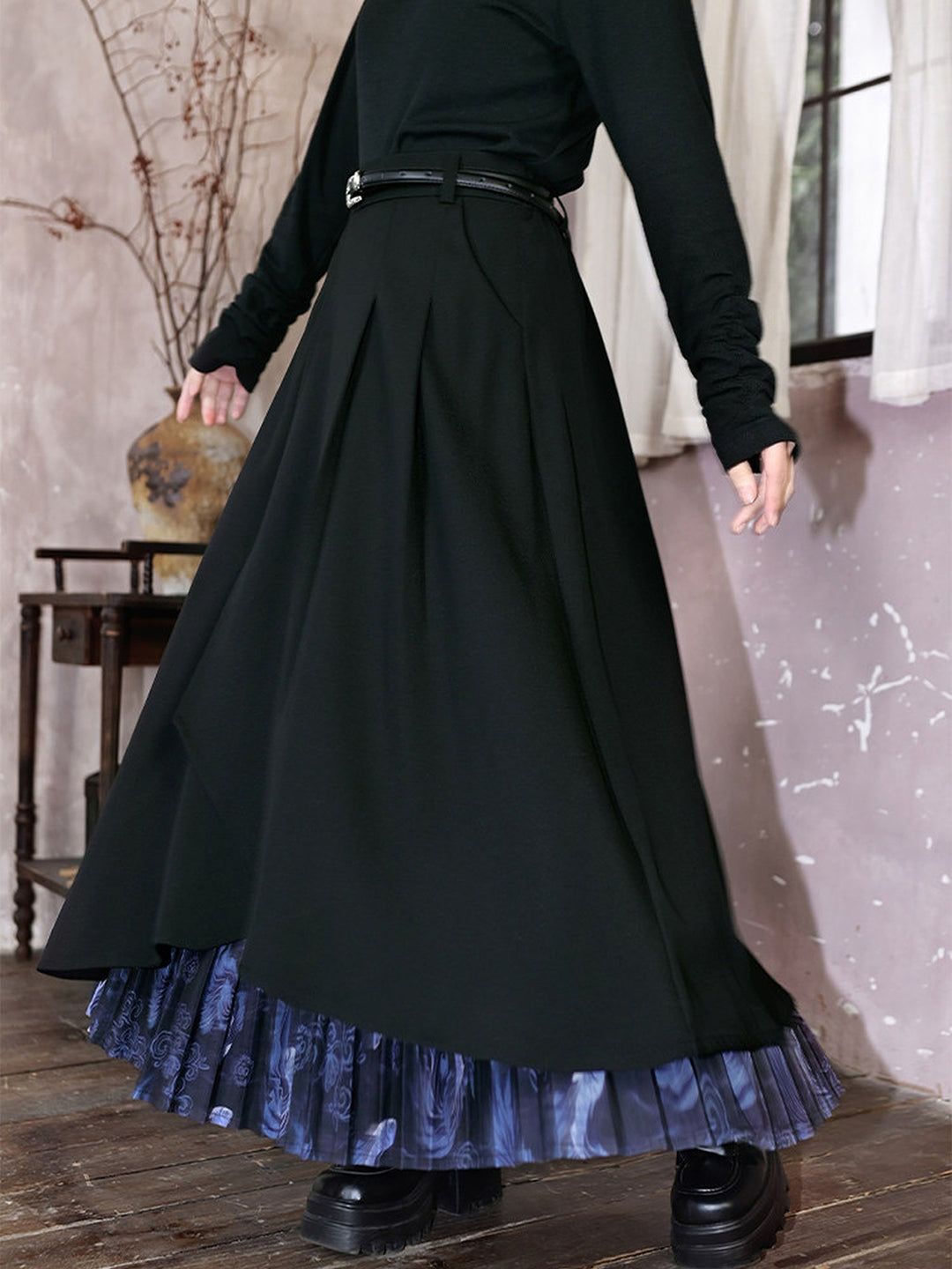 Asymmetric Layered Print Pleated Maxi Skirt