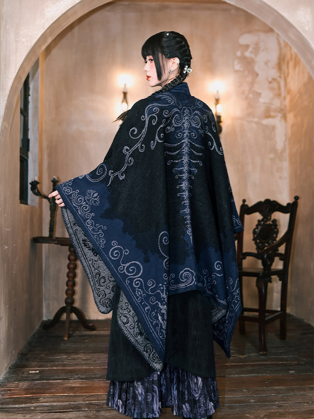 Chinese-Inspired Phoenix Jacquard Cape Shawl