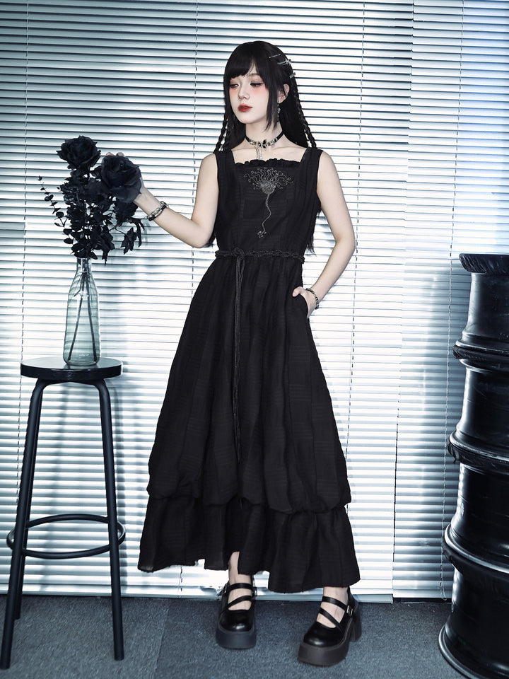 Sea Lily Embroidered Bubble Hem Maxi Dress