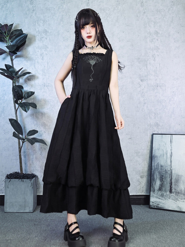 Sea Lily Embroidered Bubble Hem Maxi Dress