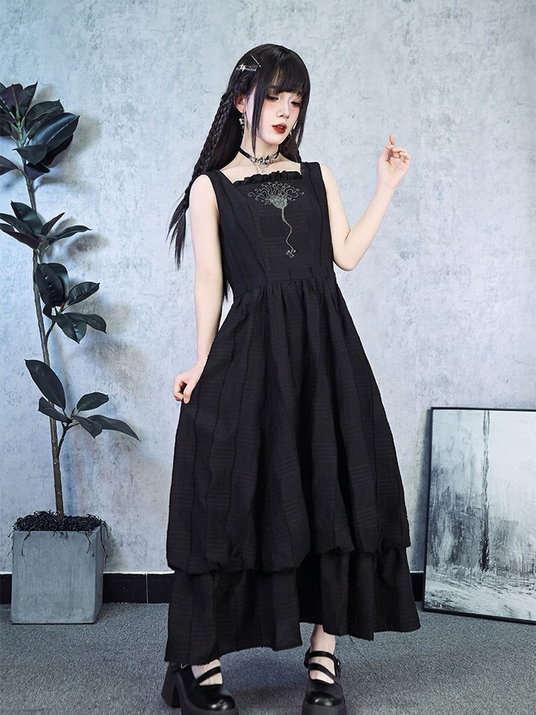 Sea Lily Embroidered Bubble Hem Maxi Dress