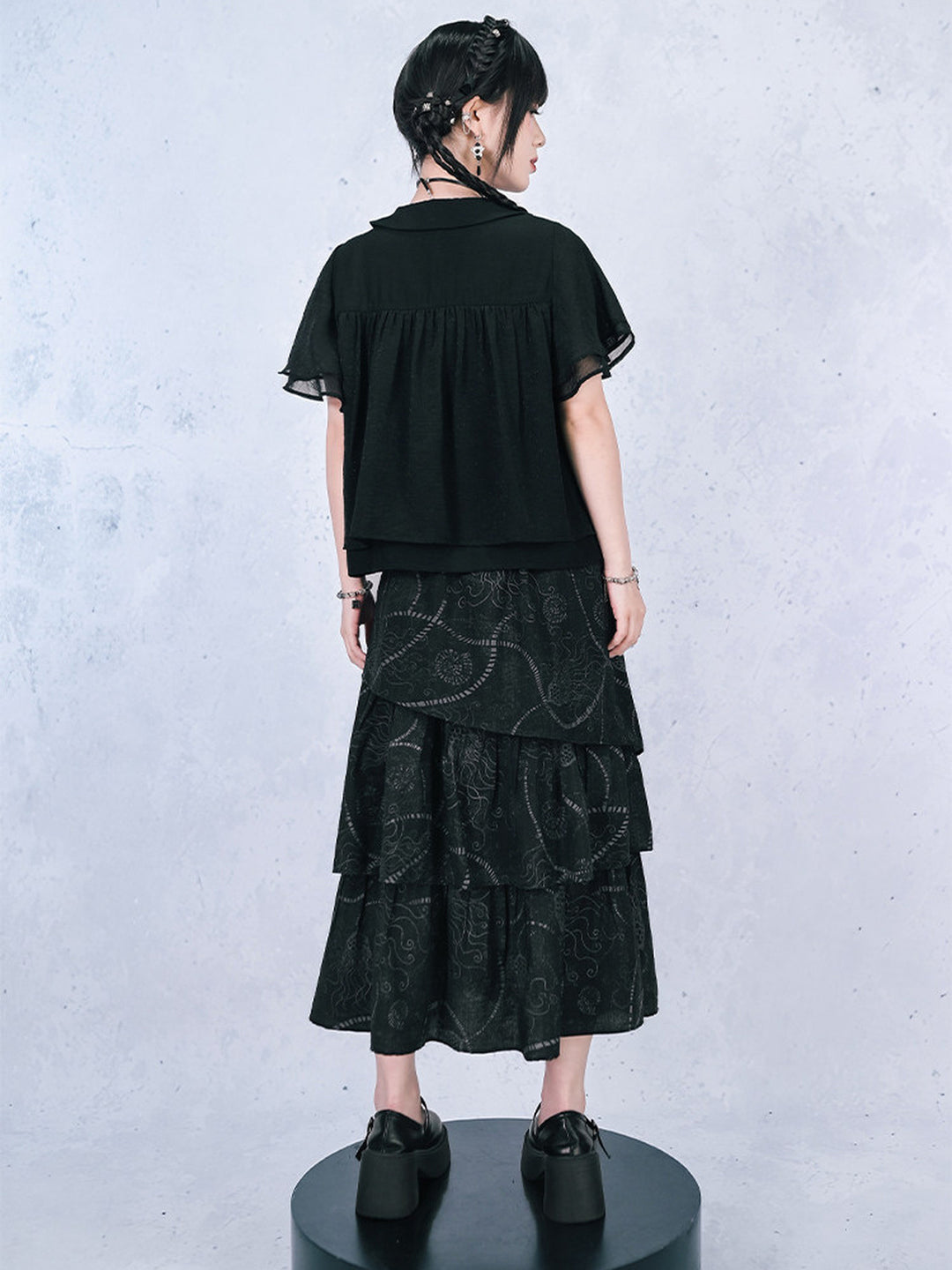 Asymmetric Tiered Sea Lily Print Maxi Skirt