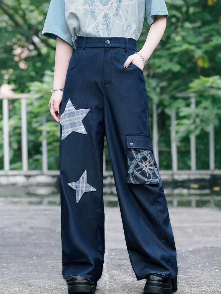 Plaid Star Appliqué Wide-Leg Cargo Pants