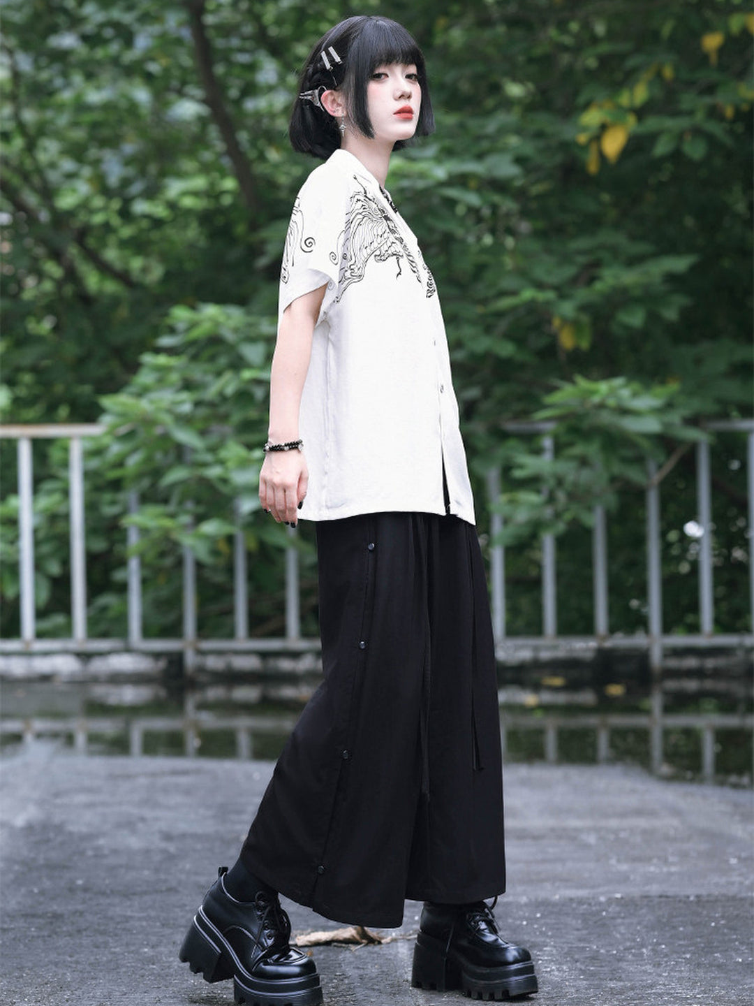 Gothic Cicada Print Convertible Wide-Leg Pants