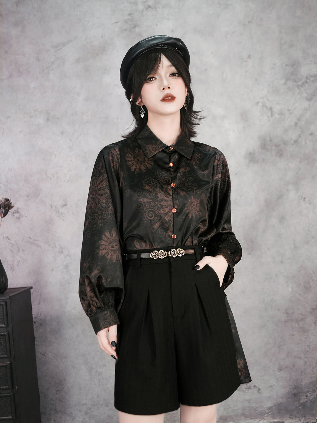 Gothic Mandala Print Balloon Sleeve Shirt