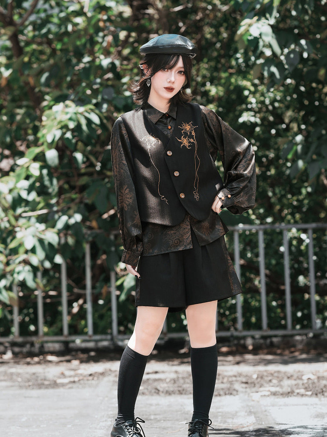 Gothic Mandala Print Balloon Sleeve Shirt