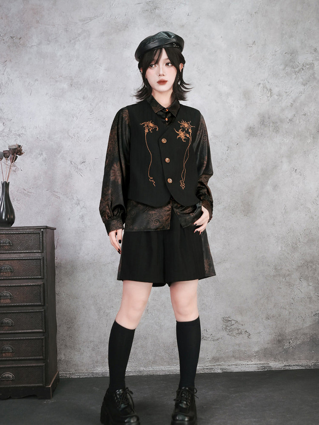 Gothic Mandala Print Balloon Sleeve Shirt
