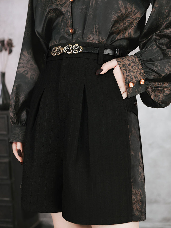 Black Mandala Print Panel Pleated Shorts