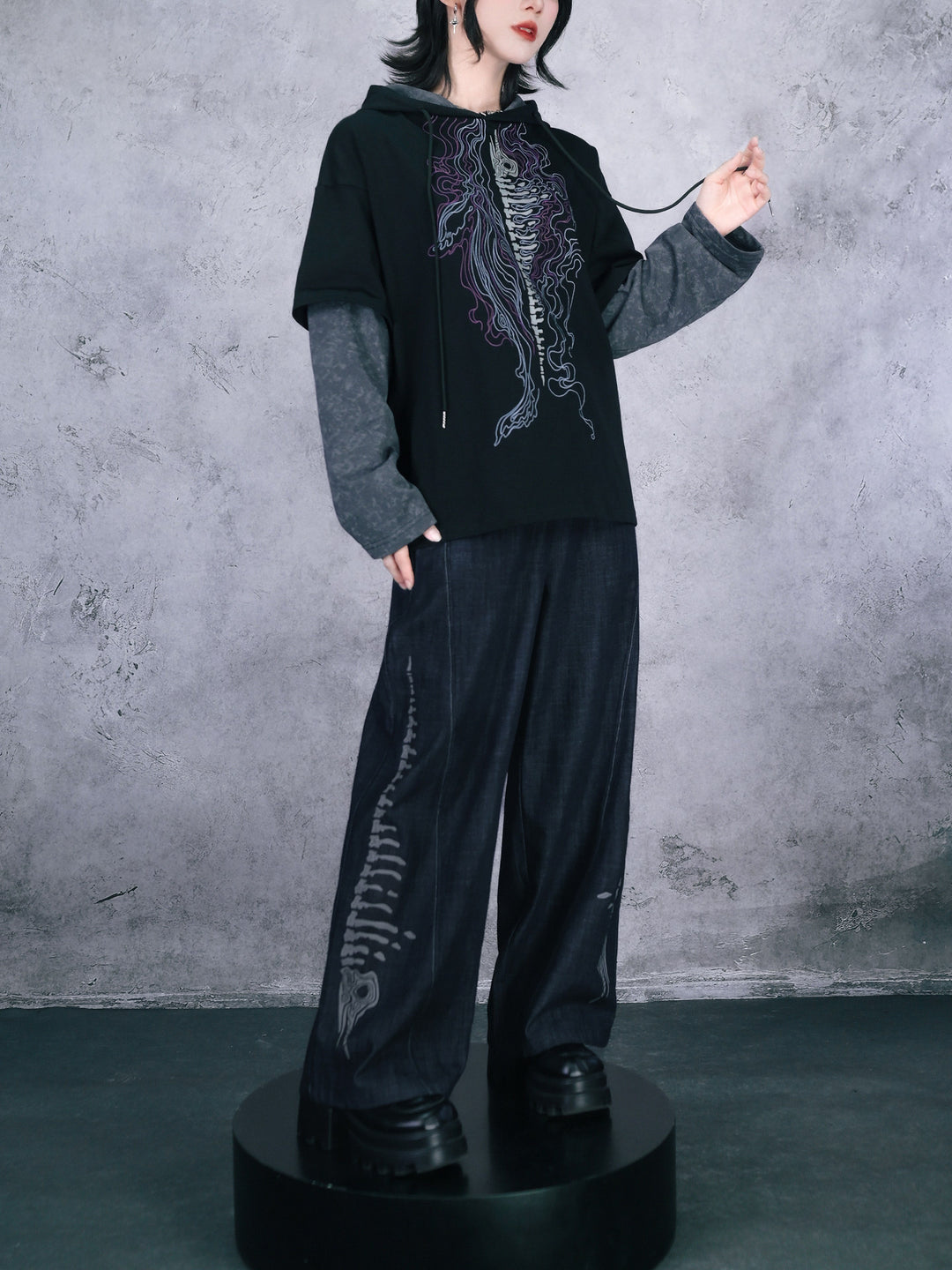 Black Raised Whale Skeleton Graphic Wide-Leg Jeans