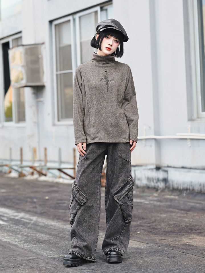 Horse Graphic Turtleneck Long-Sleeve Top