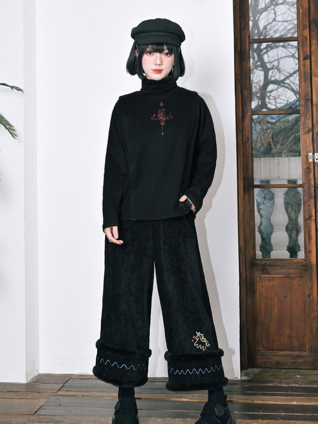 Horse Graphic Turtleneck Long-Sleeve Top
