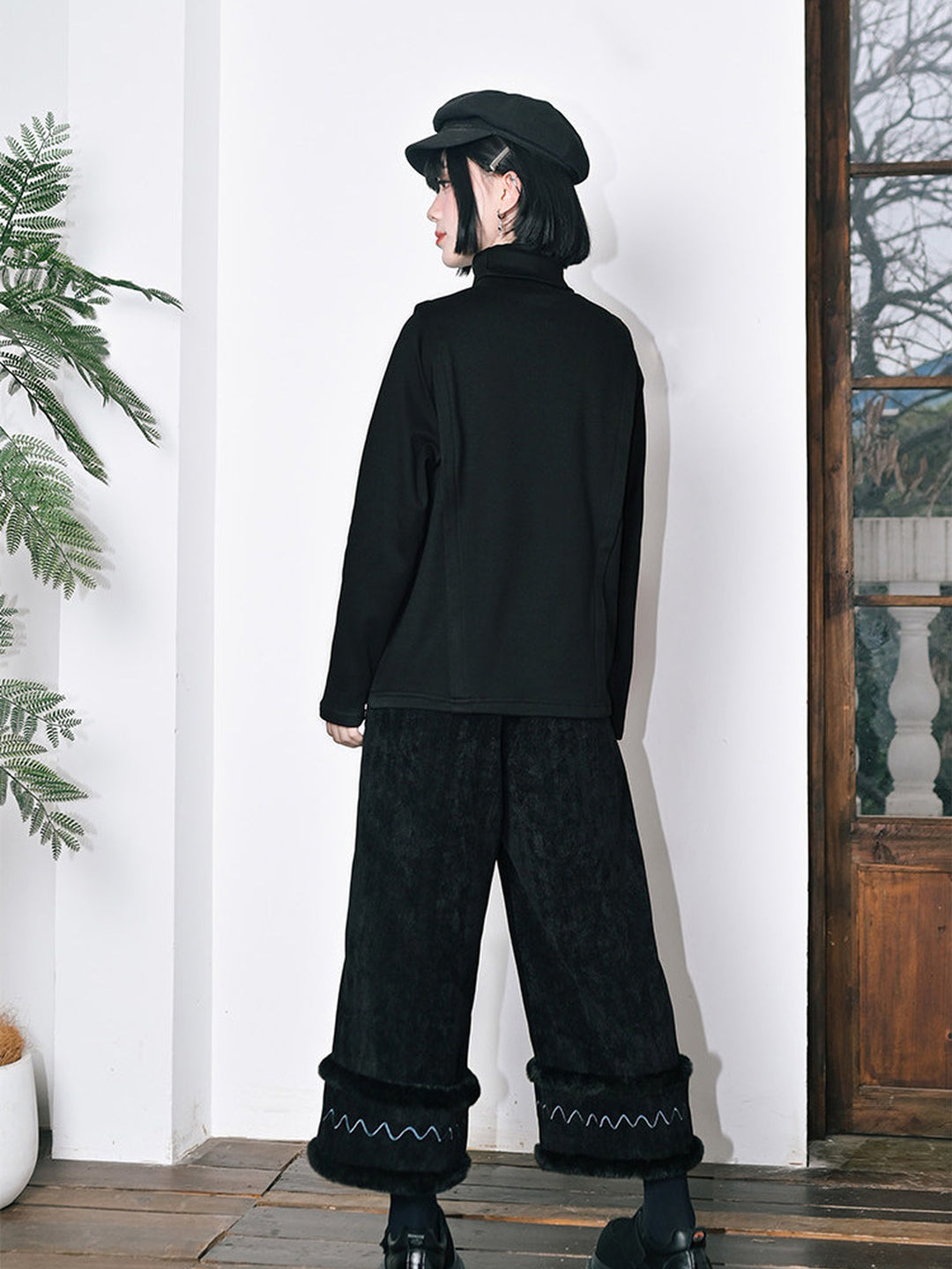 Horse Graphic Turtleneck Long-Sleeve Top