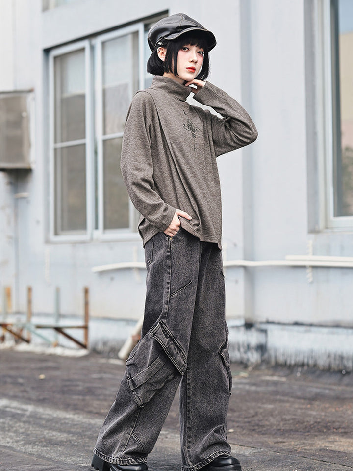 Horse Graphic Turtleneck Long-Sleeve Top