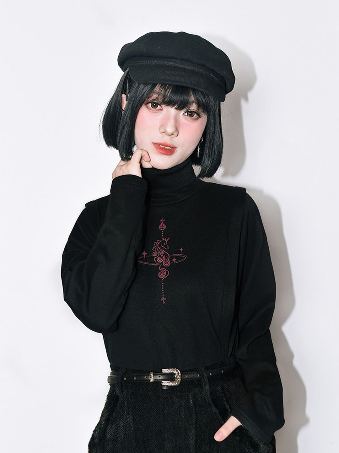 Horse Graphic Turtleneck Long-Sleeve Top