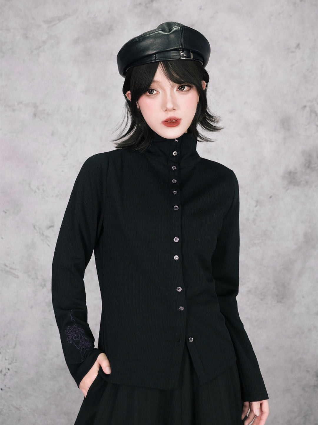 Black Iris Embroidered Convertible-Collar Knit Cardigan