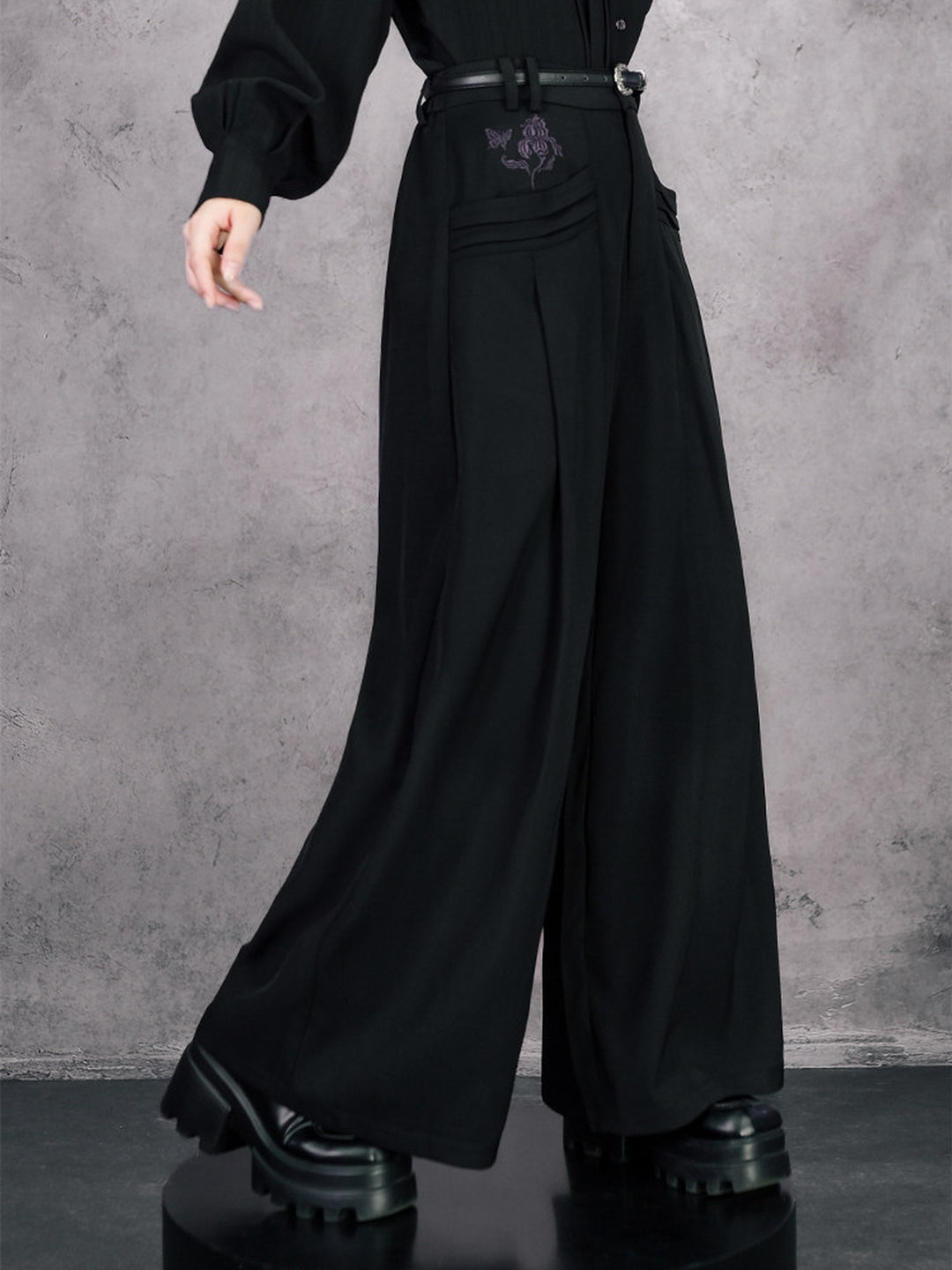 Black Iris Embroidered Paneled Wide-Leg Pants