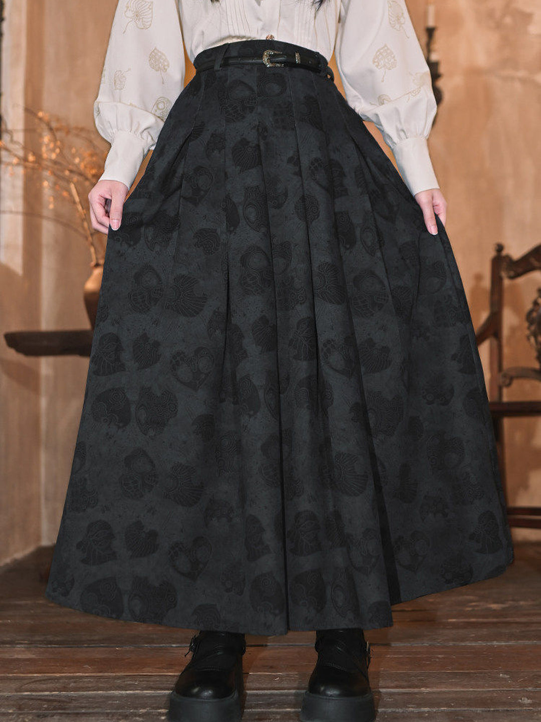 Navy Leaf Print High-Waist Pleated Maxi Skirt