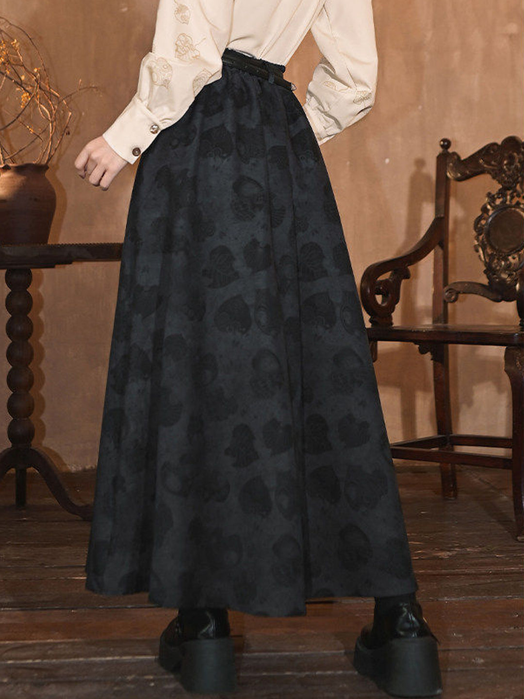Navy Leaf Print High-Waist Pleated Maxi Skirt