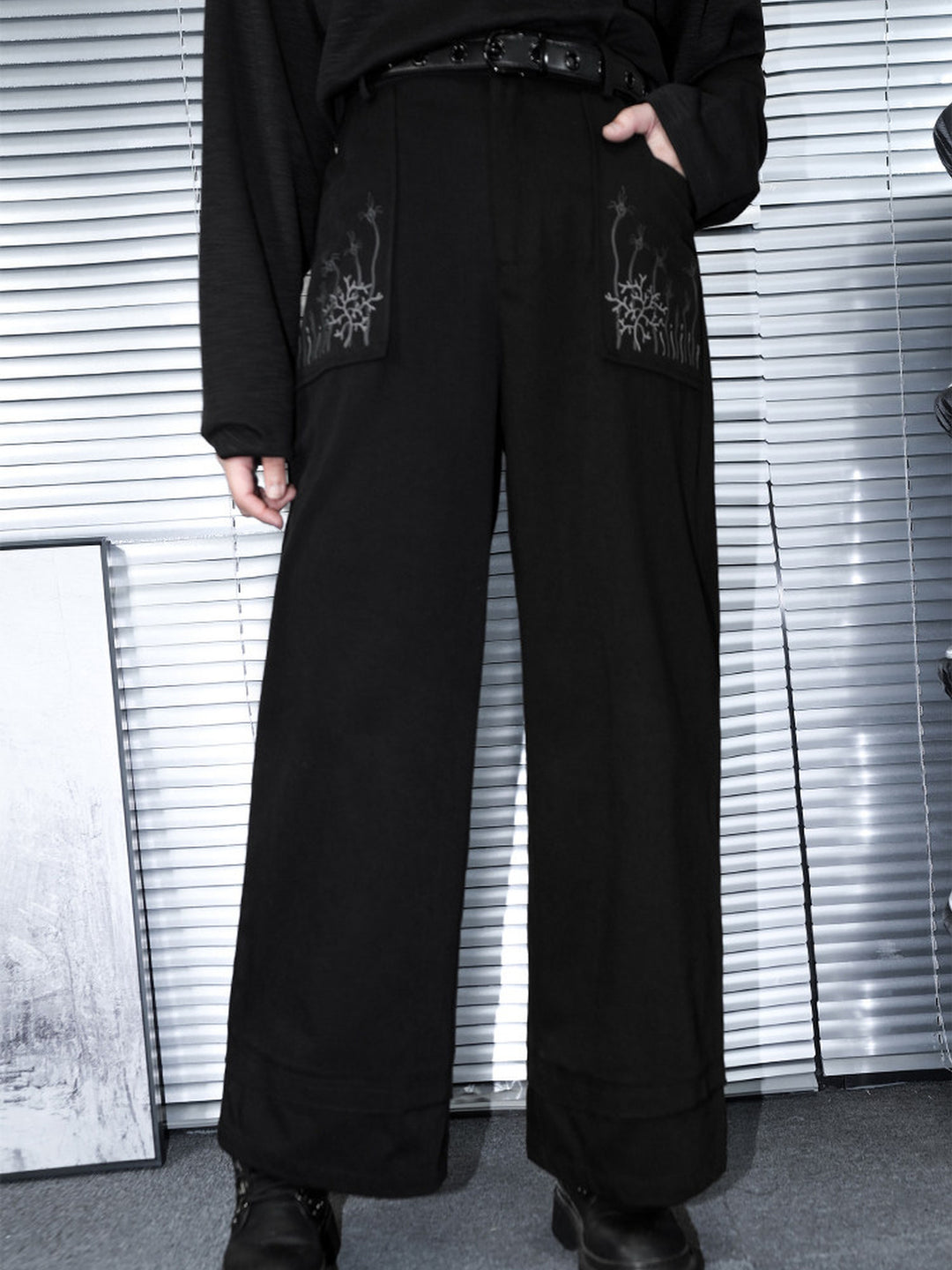 Black Whale Fall Graphic Pocket Wide-Leg Pants