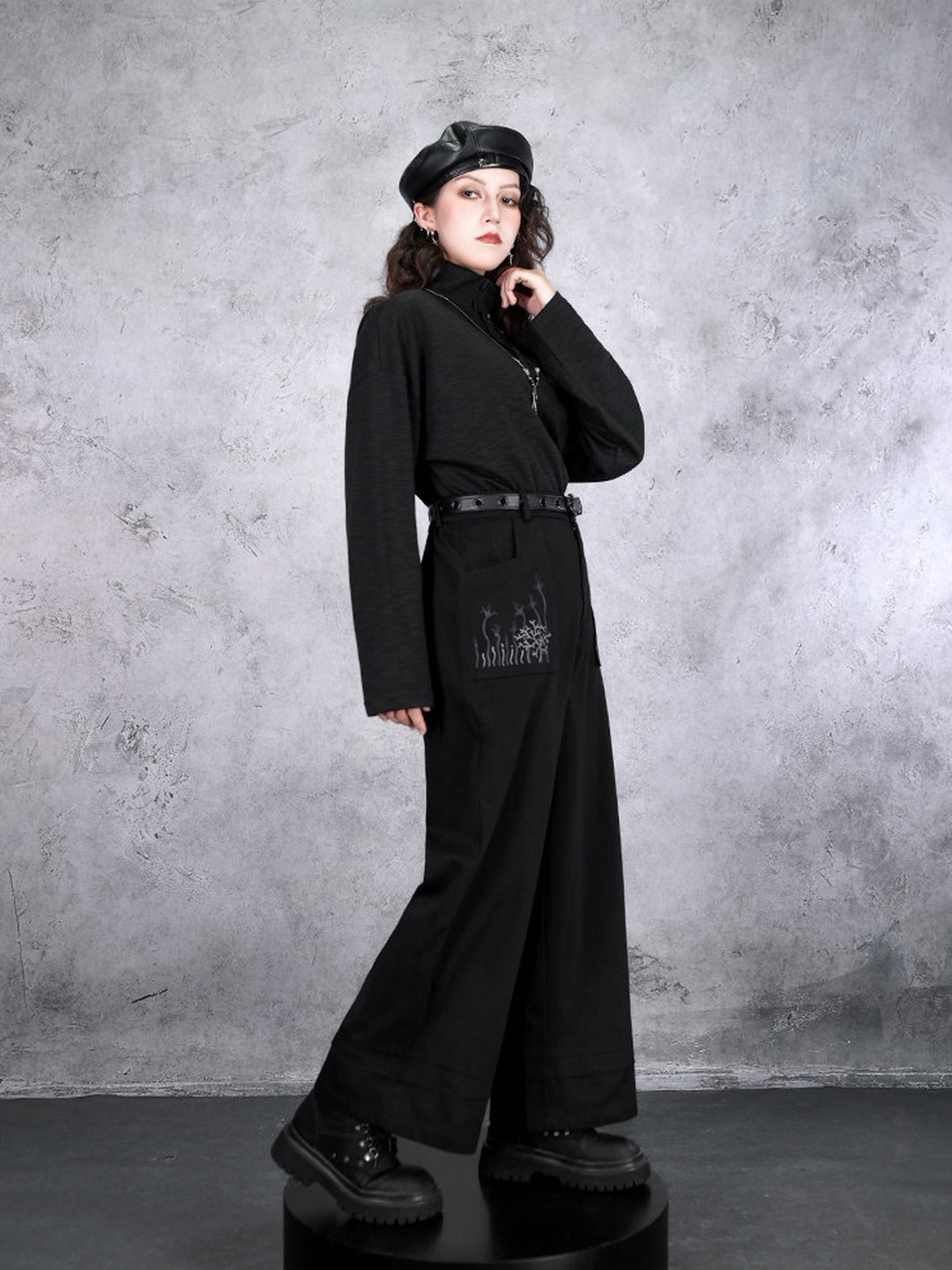 Black Whale Fall Graphic Pocket Wide-Leg Pants