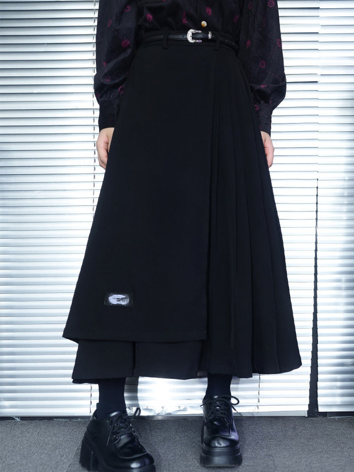 Black Whale Patch Layered Pleated Maxi Skirt