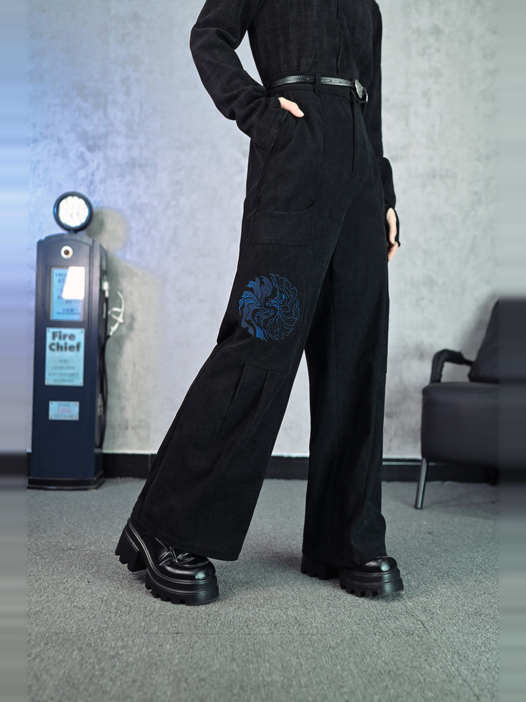 Black Betta Fish Embroidered Pocket Wide-Leg Pants