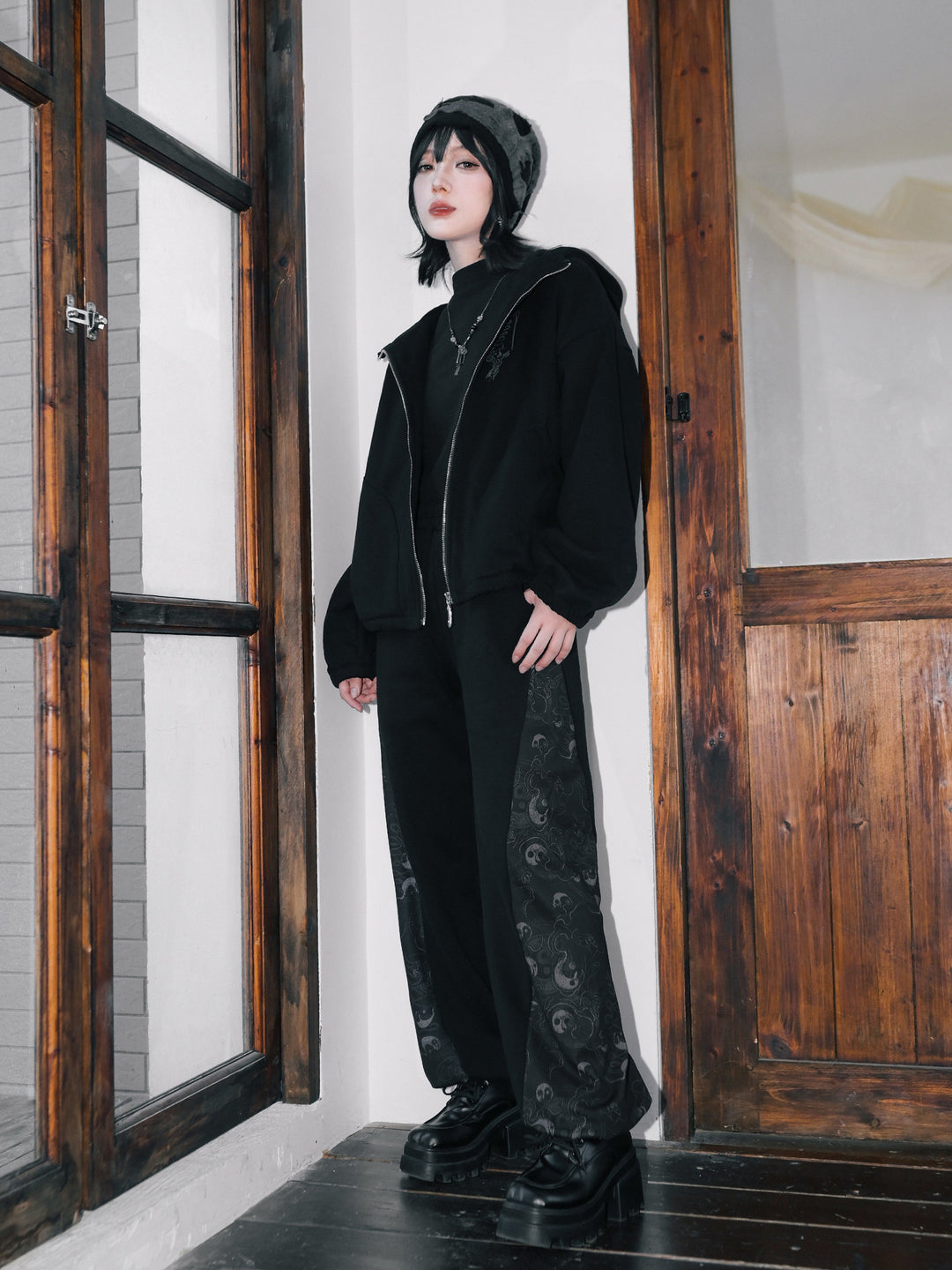 Black Raven Print Panel Fleece-Lined Sweatpants