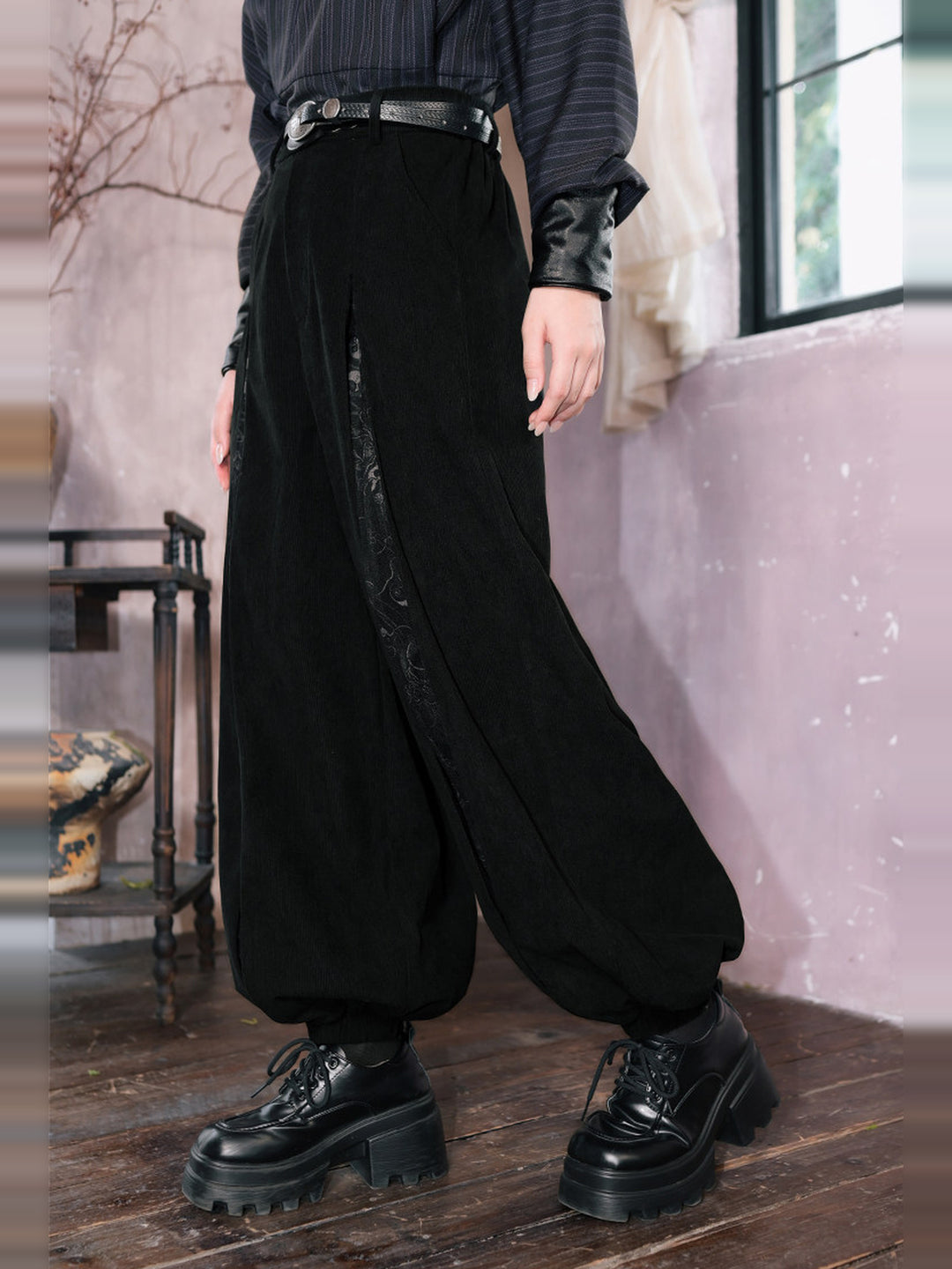 Black Raven Print Panel Corduroy Balloon Pants
