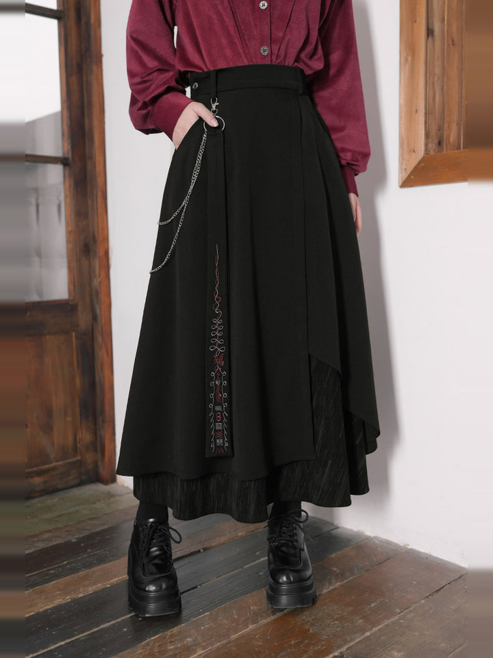 Black Layered Asymmetric Chain-Detail A-Line Maxi Skirt
