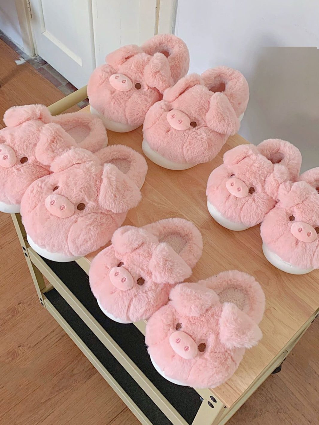 Cute Pink Pig Plush Slippers