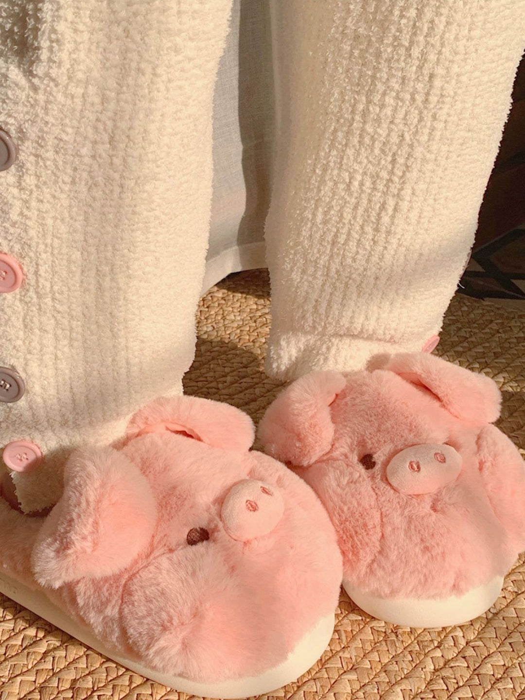 Cute Pink Pig Plush Slippers