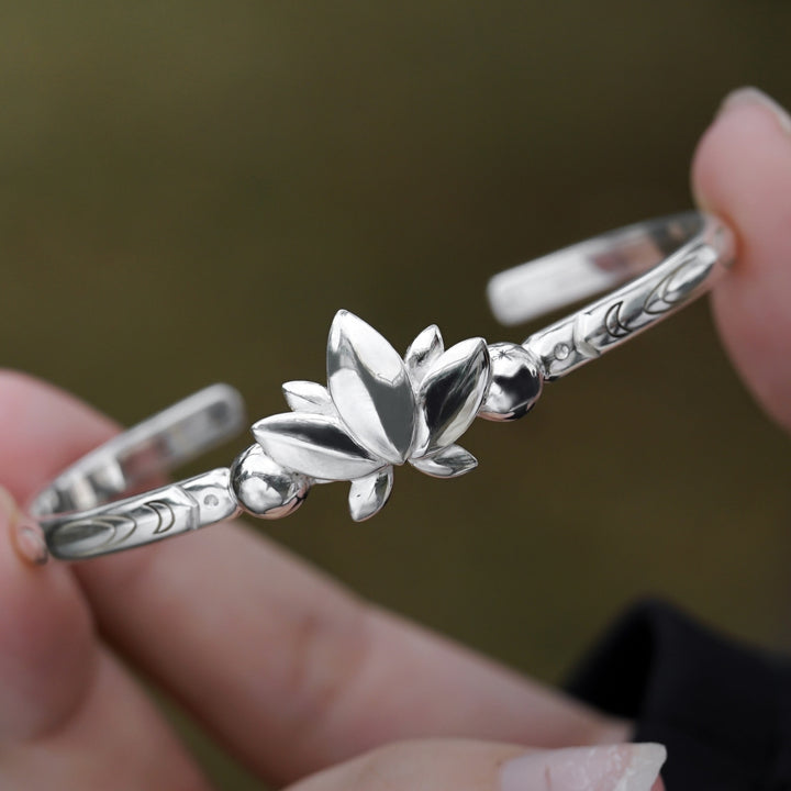 Elegant Lotus Silver Bracelet
