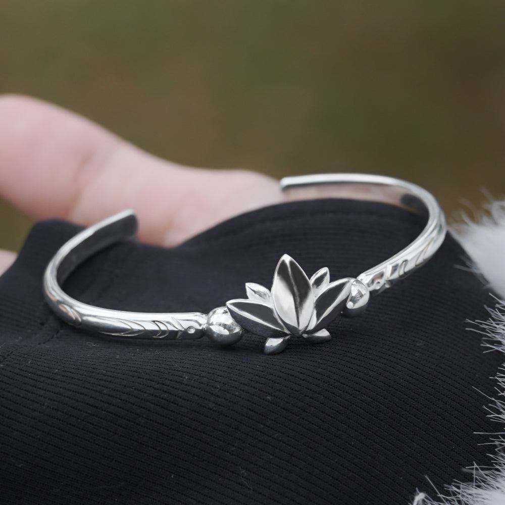 Elegant Lotus Silver Bracelet