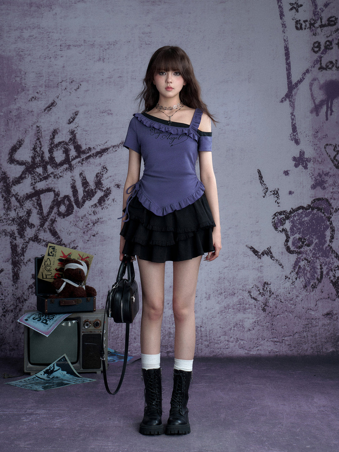 One-Shoulder Ruffle Graphic Top