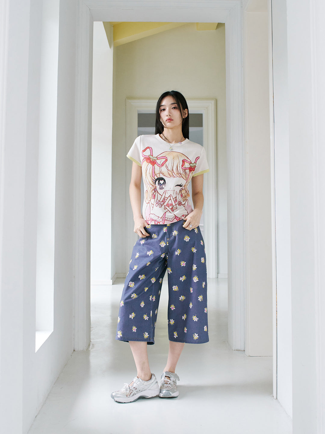 Angel Print Cropped Wide Leg Pants