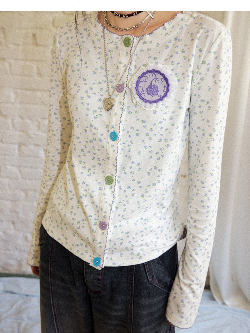 Ditsy Floral Contrast Button Cardigan Top