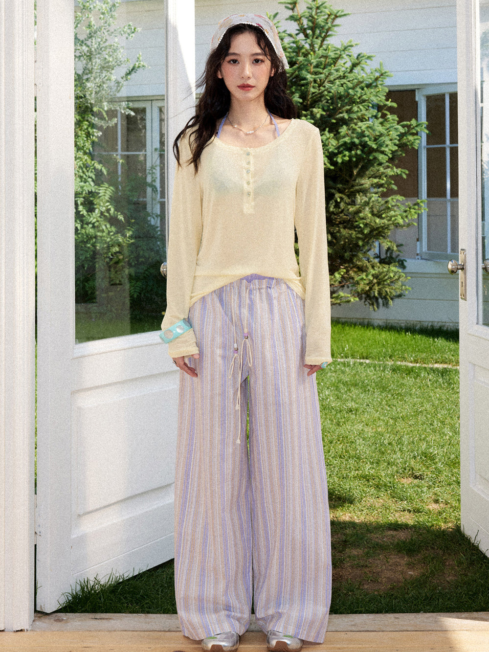 Scoop Neck Button Long Sleeve Top