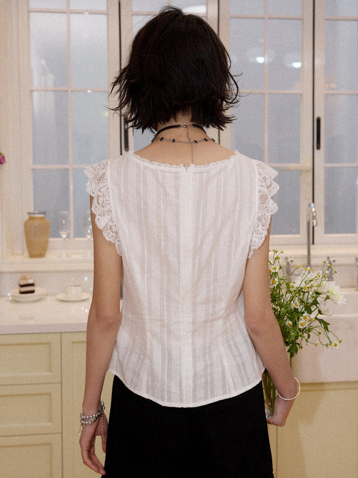 Lace Ruffle Sleeveless Blouse