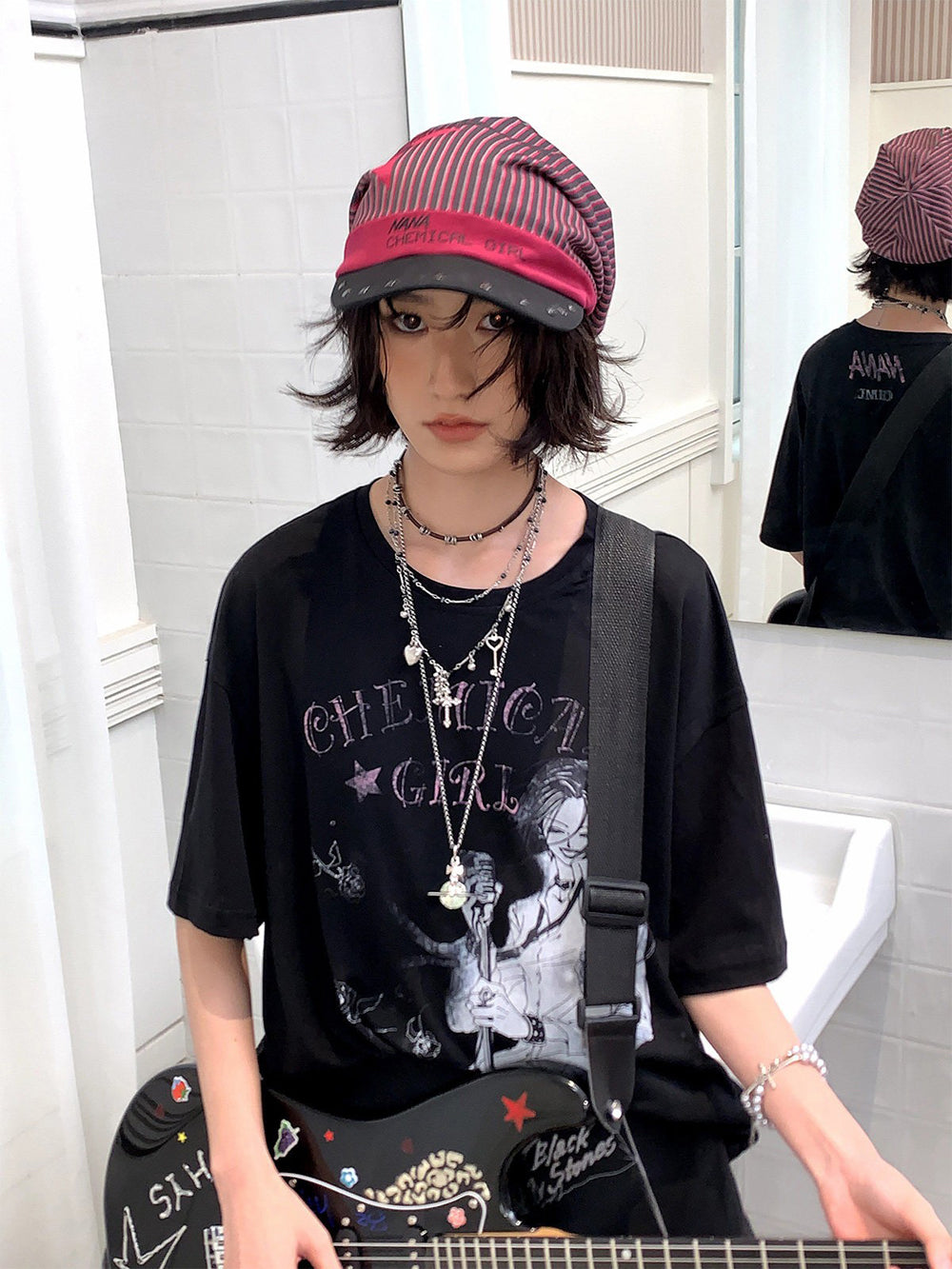 Rock Singer Rose Graphic Oversized T-Shirt