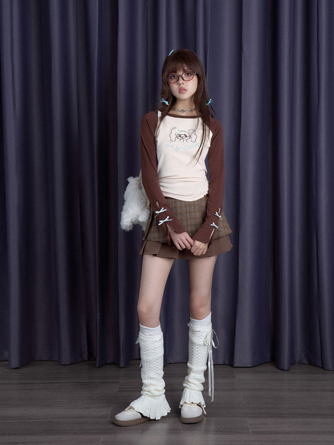 Cartoon Girl Bow Sleeve Raglan Top