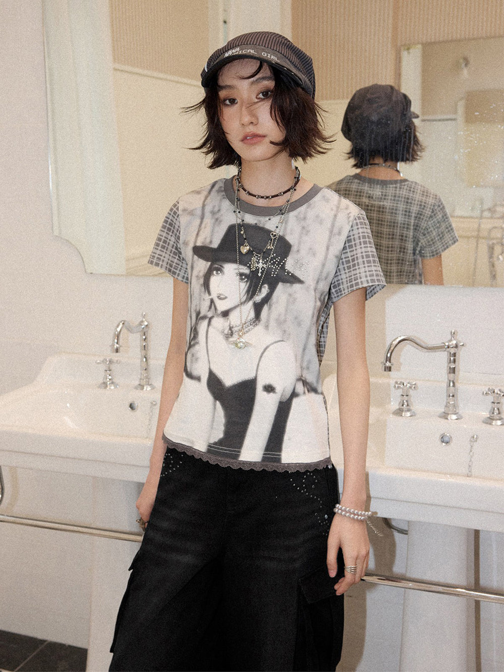 Manga Portrait Plaid Sleeve T-Shirt