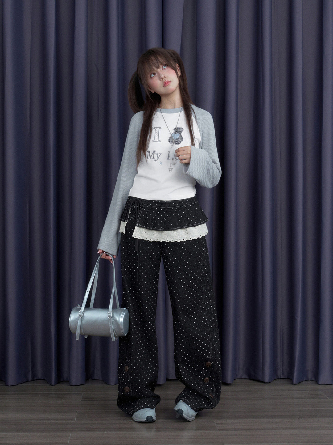 Teddy Bear Raglan Sleeve Graphic Top