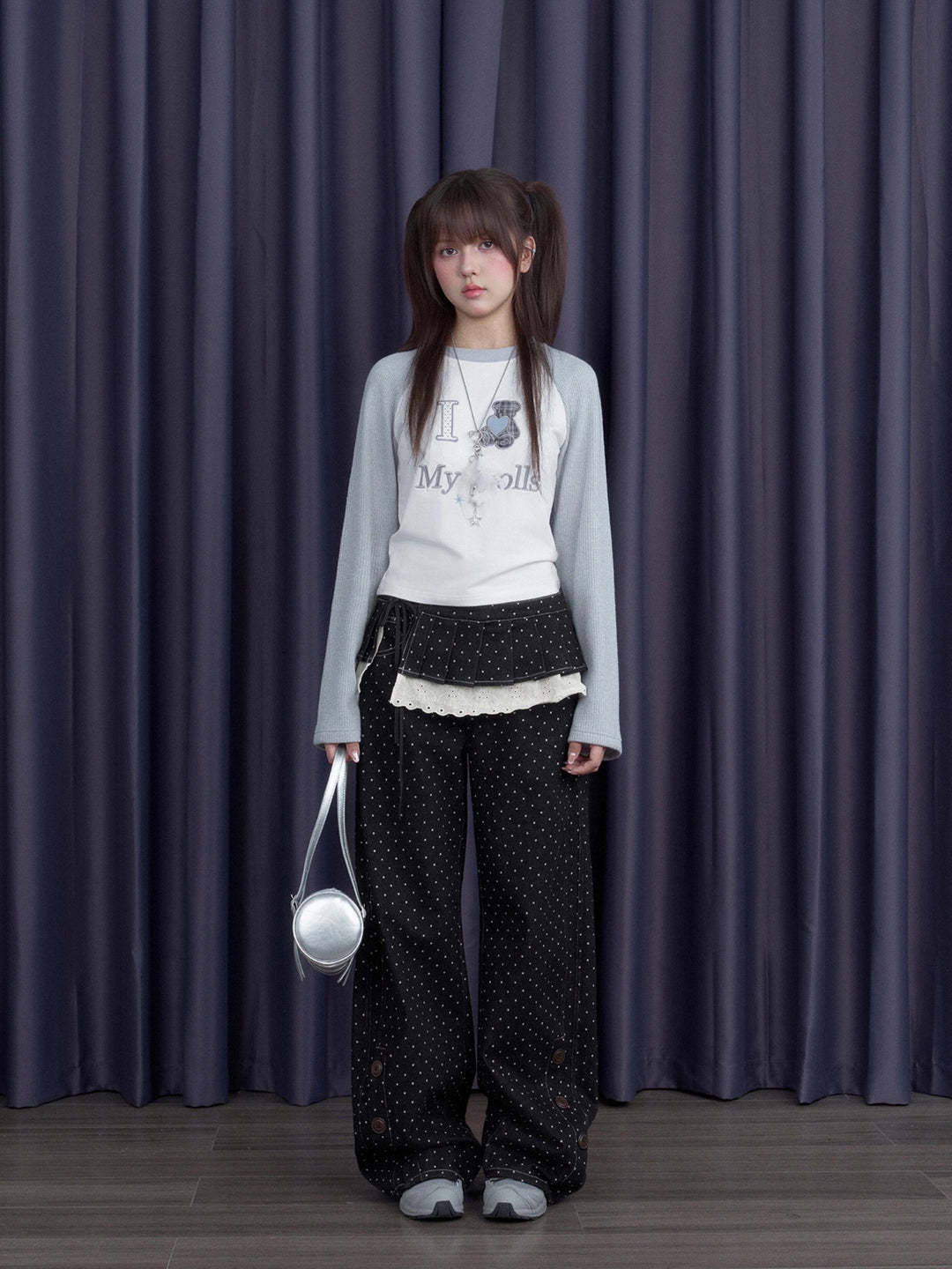 Teddy Bear Raglan Sleeve Graphic Top