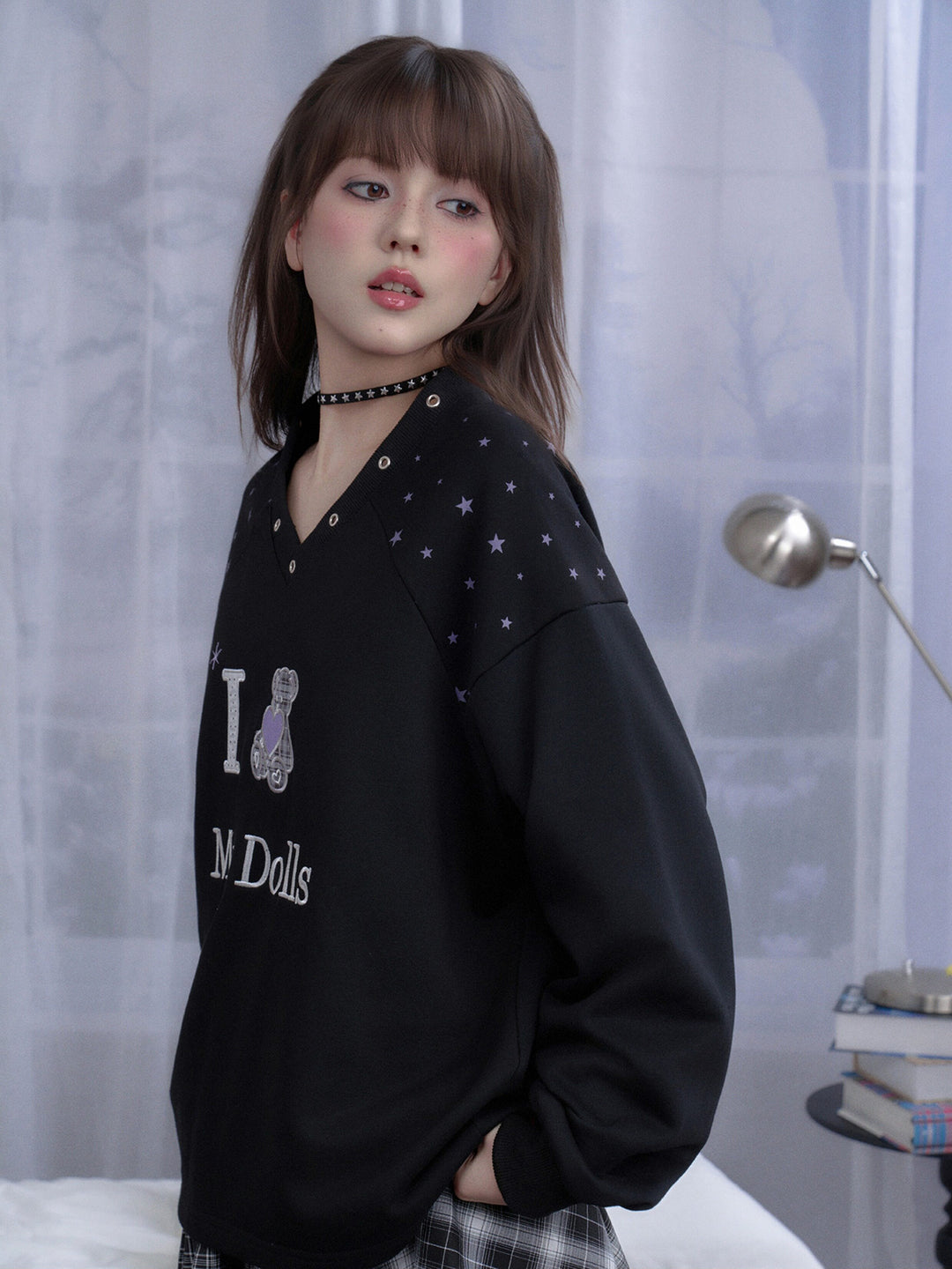 Starry Teddy V-Neck Sweatshirt