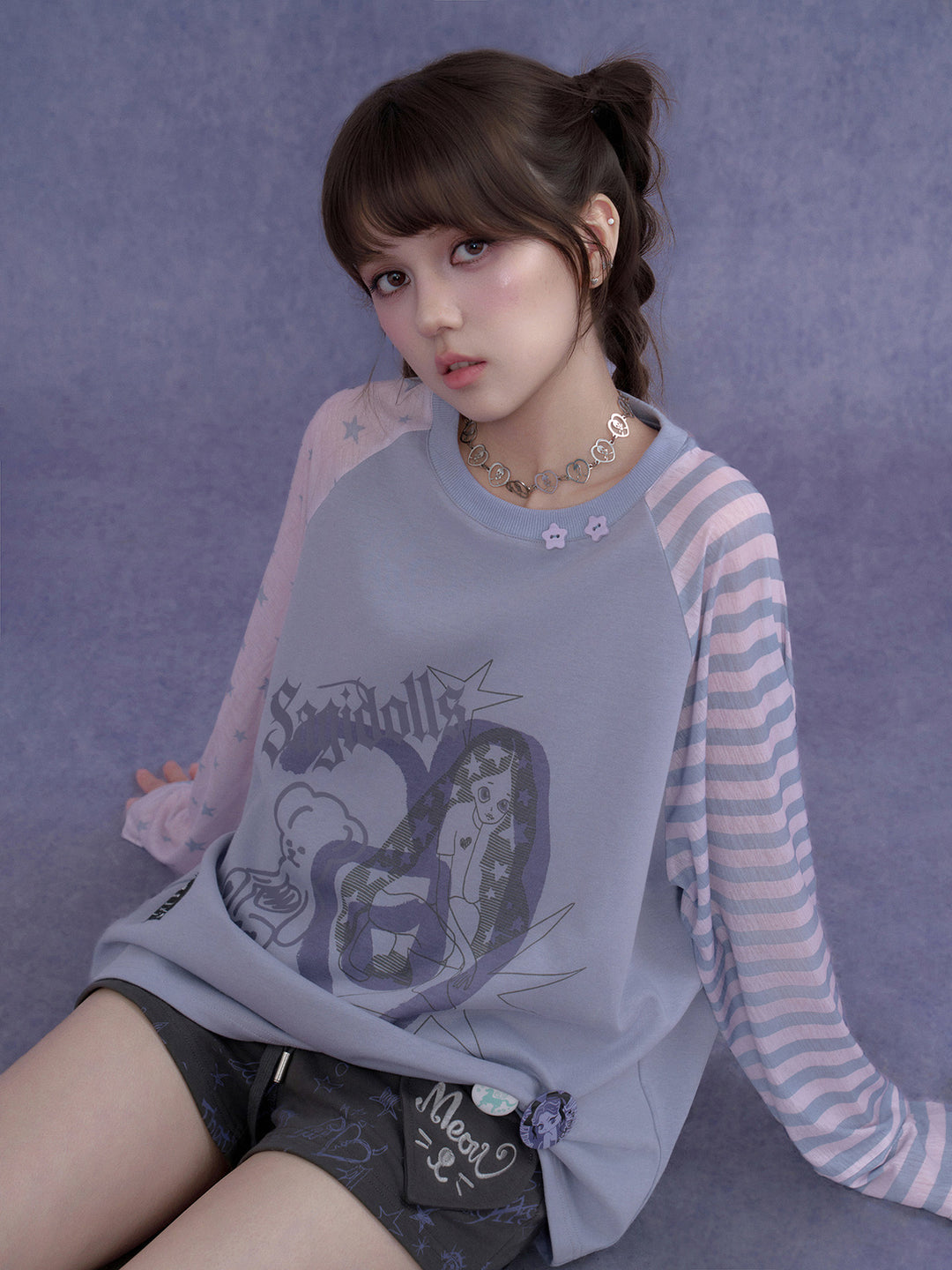Kawaii Mismatched Sleeve Graphic Sweatshirt