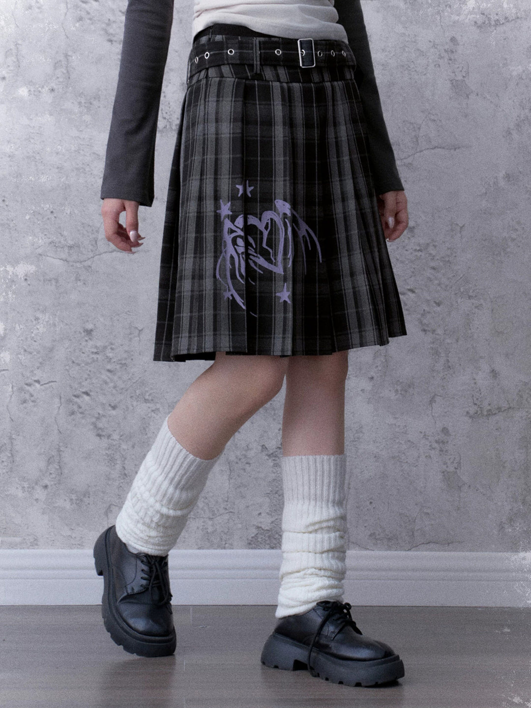 Grunge Angel Graphic Pleated Skirt