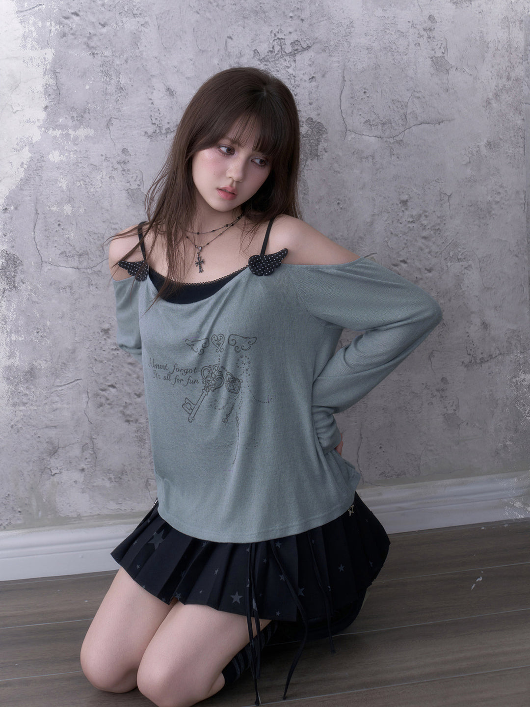 Acubi Winged Key Layered Top